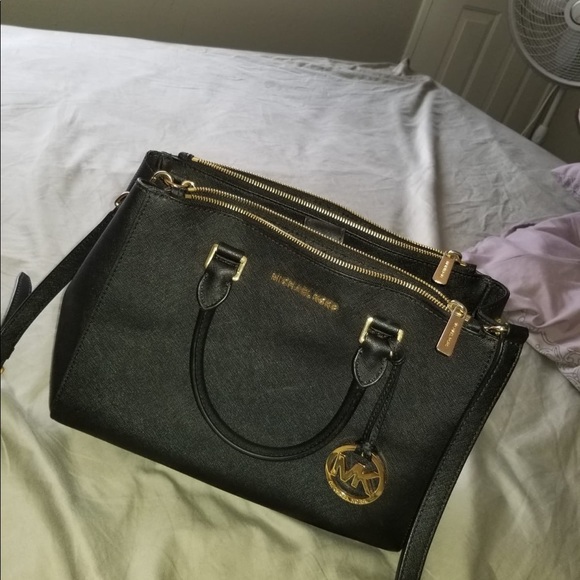 Bag - Picture 2 of 3